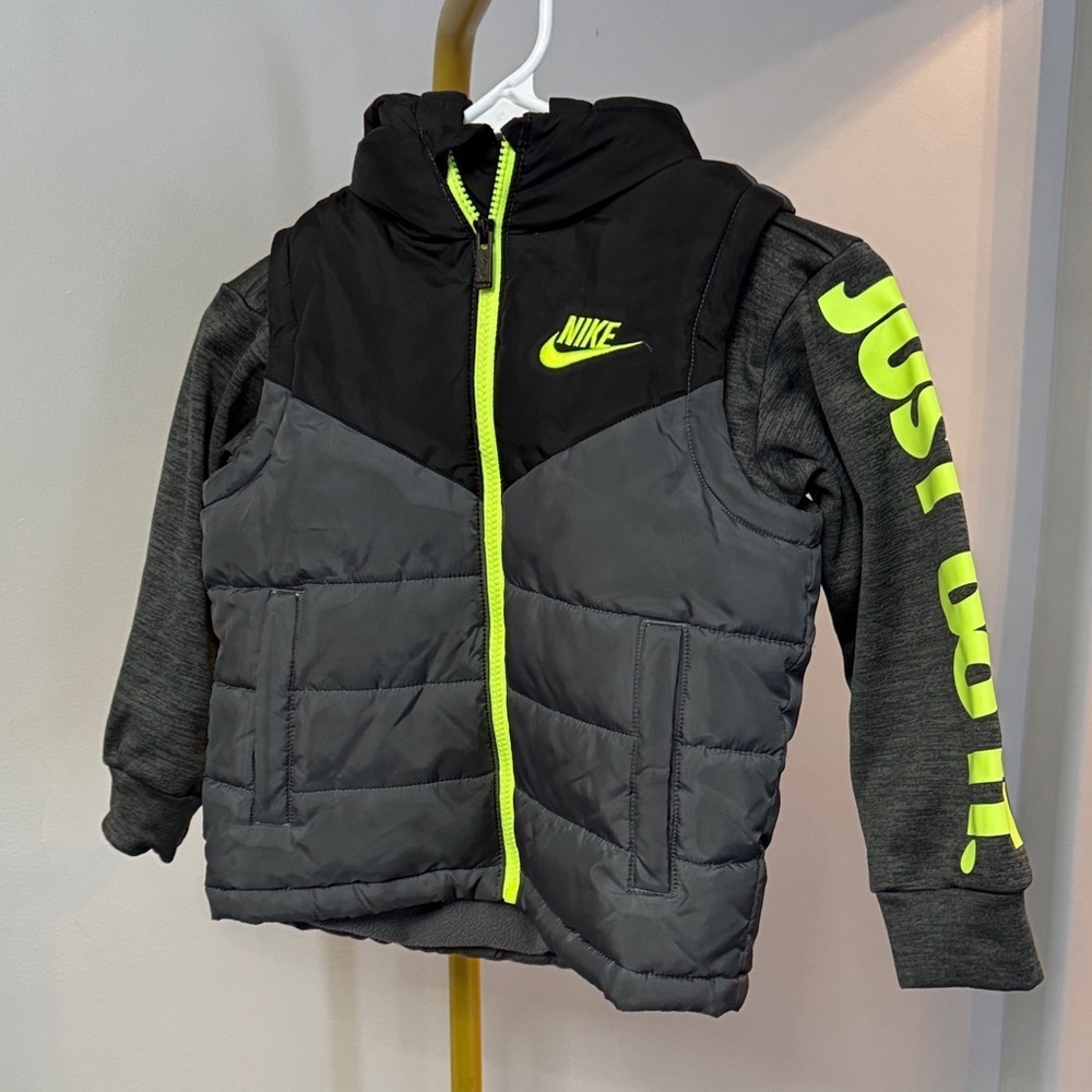 Nike Black and Gray Jacket with Neon Yellow Details XS 4T